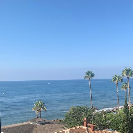 Lovely Beachfront Apartment In Calahonda Sitio de Calahonda ภายนอก รูปภาพ